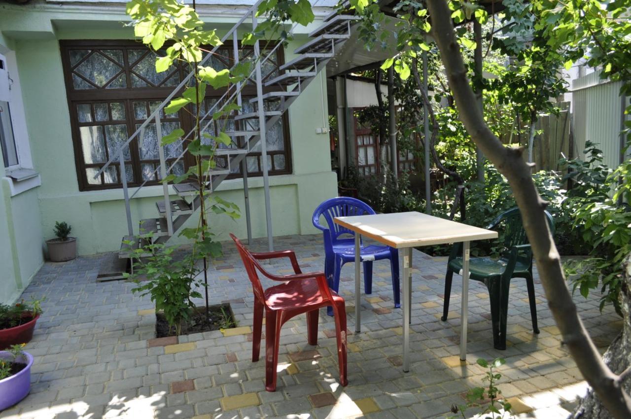 Hotel Dacha V Arkadii à Odessa Extérieur photo